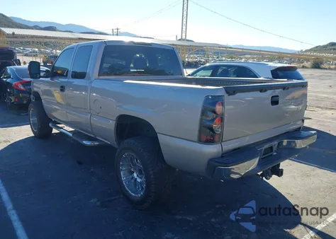 2004 Chevrolet Silverado 1500 Ls from USA, damaged, VIN 2GCEC19T141229961